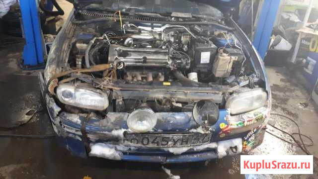 Mazda 323 1.5 МТ, 1998, хетчбэк, битый Волхов - изображение 1