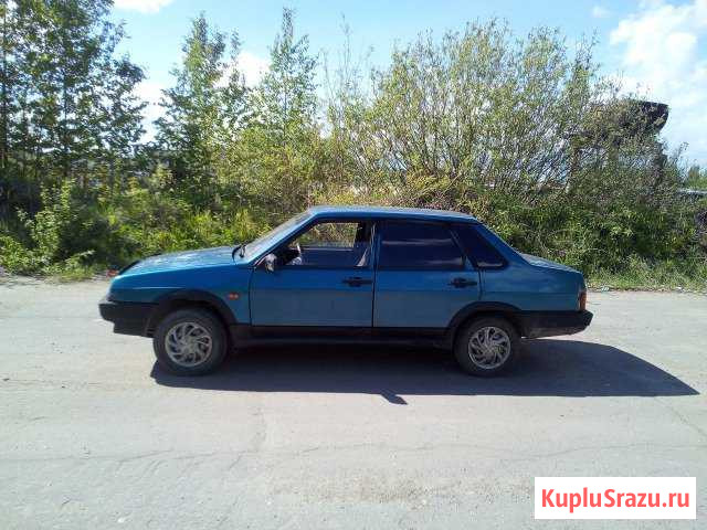 ВАЗ 21099 1.5 МТ, 2001, седан Молочное - изображение 1