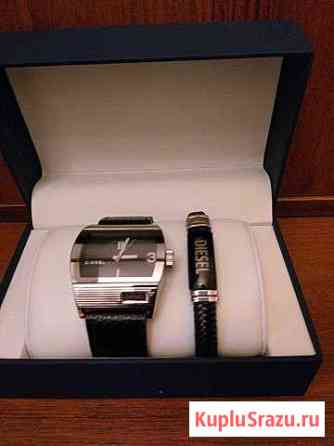 Мужские часы Diesel Timeframes и Emporio Armani Махачкала