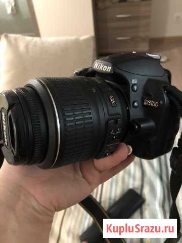 Почти новенький Nikon D3100 Обнинск - изображение 1