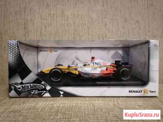 Hot Wheels 1:18 Renault R27 F1 Team Владикавказ