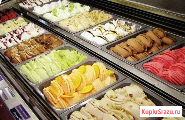 Островок мороженого в крупном торговом центре Санкт-Петербург - изображение 1