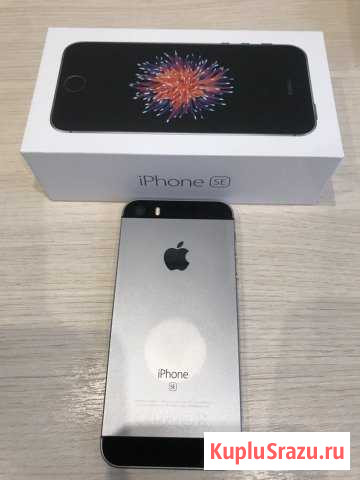 iPhone SE Space Gray 128 GB Магадан - изображение 1