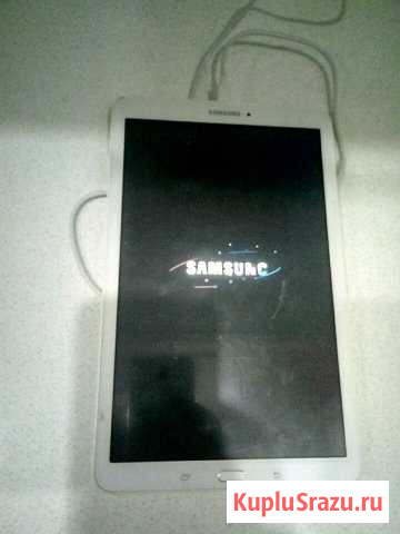 SAMSUNG Tab E Клин - изображение 1
