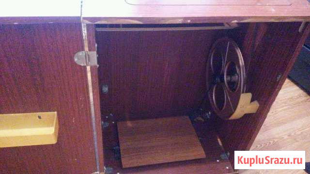 Продам ножную швейную машинку Новосибирск - изображение 1