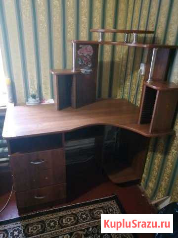 Продам письменный стол Марьинская - изображение 1