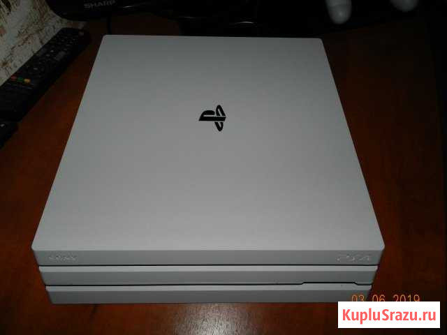 Игровая приставка PS4 PRO 1TBB white Маркова - изображение 1