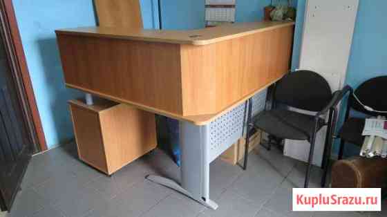 Стол-ресепшн угловой Красногорск