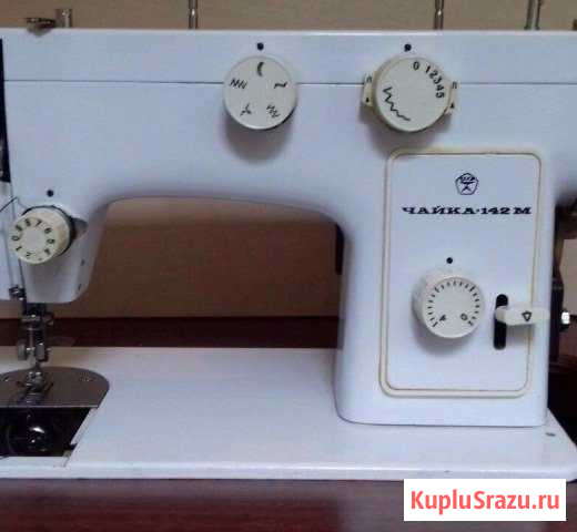 Швейная машинка Чайка-142М-22-1-33 Брянск - изображение 1