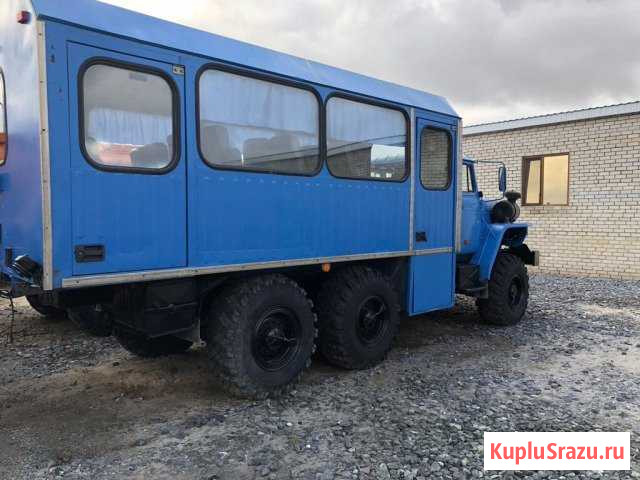 Вахтовый автобус Урал 2007 год Новый Уренгой - изображение 1