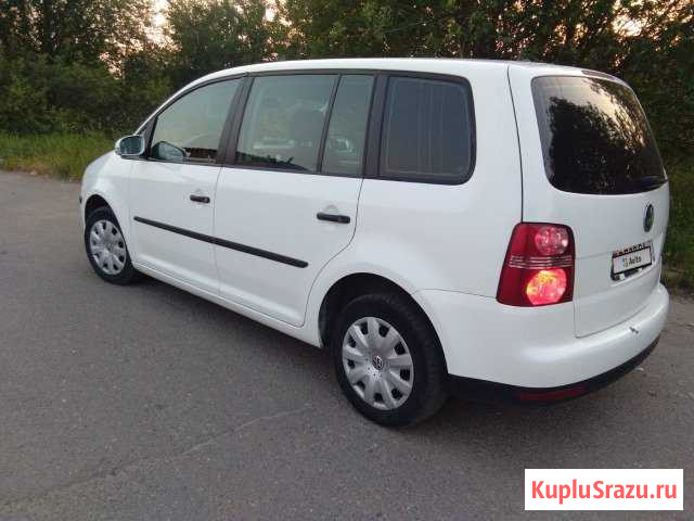 Volkswagen Touran 1.9 МТ, 2007, минивэн Сергиев Посад - изображение 1
