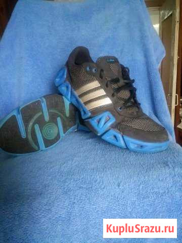 Кроссовки Adidas оригинал мужские 43 Селятино - изображение 1
