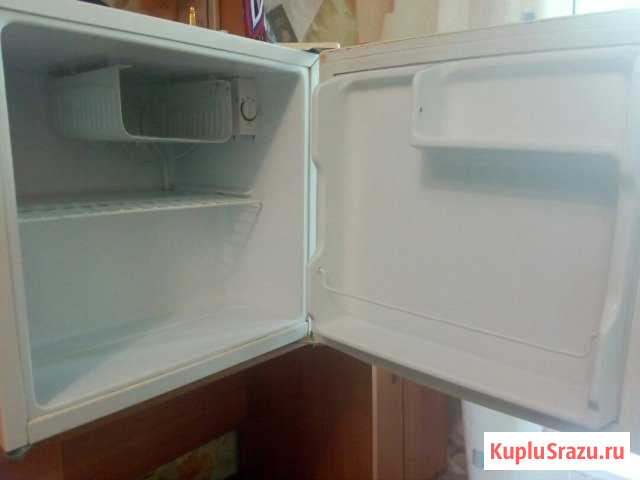 Продам холодильник веко Кировград - изображение 1