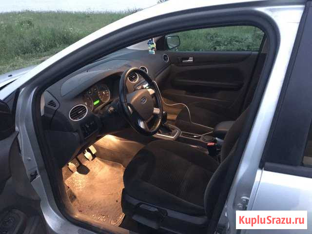 Ford Focus 2.0 МТ, 2005, седан Волхов - изображение 1