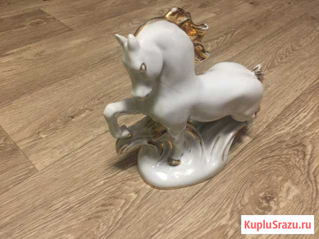 Статуэтка конь лфз Саки - изображение 1