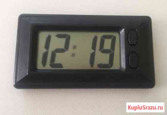 Электронные часы в машину Грязи