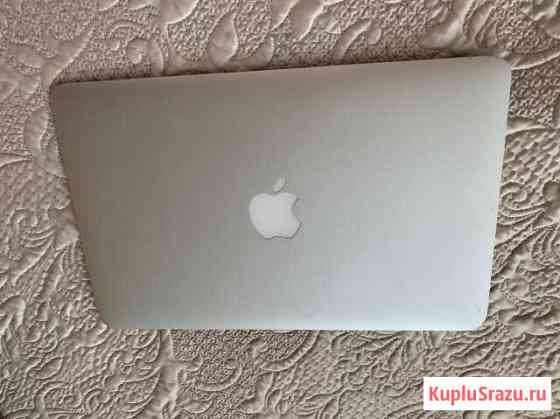 Apple MacBook Air Видное