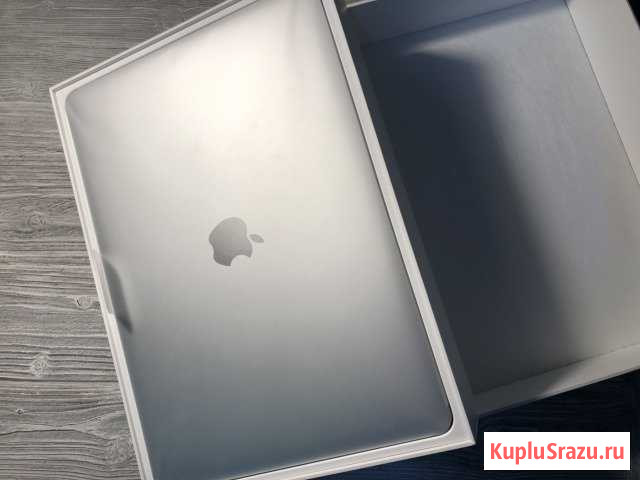 MacBook Pro 13 with Touch Bar Одинцово - изображение 1