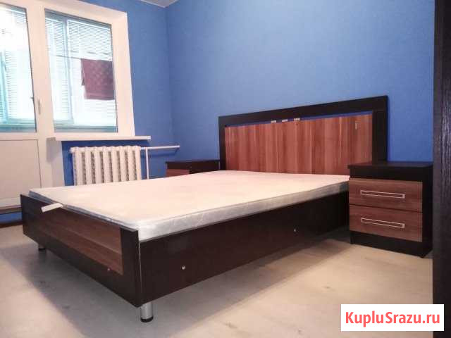 Двуспальная кровать+2 прикроватные тумбы Ахтубинск - изображение 1