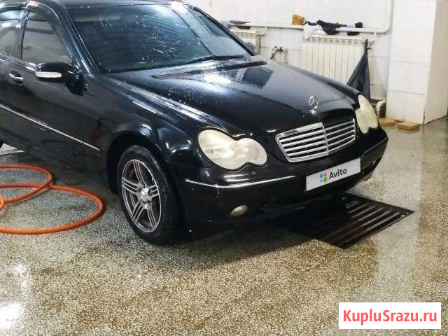 Mercedes-Benz C-класс 2.6 AT, 2003, седан Карабулак - изображение 1