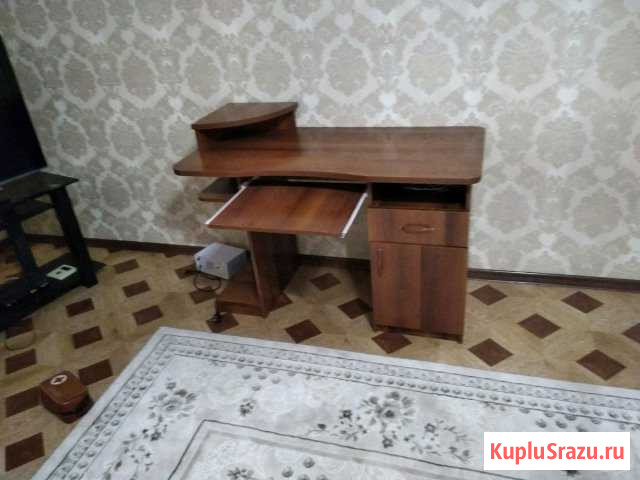 Компьютерный стол Хасавюрт - изображение 1