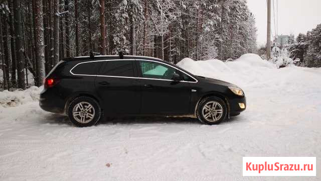Opel Astra 1.6 AT, 2011, универсал Урай - изображение 1