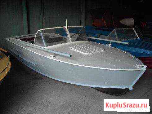 Продам моторную лодку Череповец