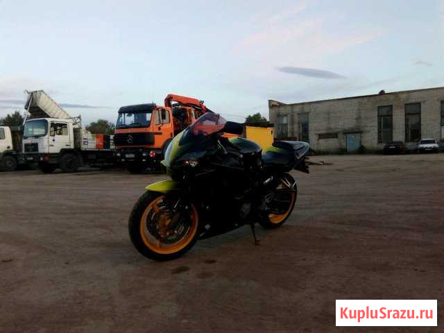 Продам Honda f4i Калининград - изображение 1
