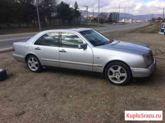 Mercedes-Benz E-класс 2.4 AT, 1998, седан Карачаевск