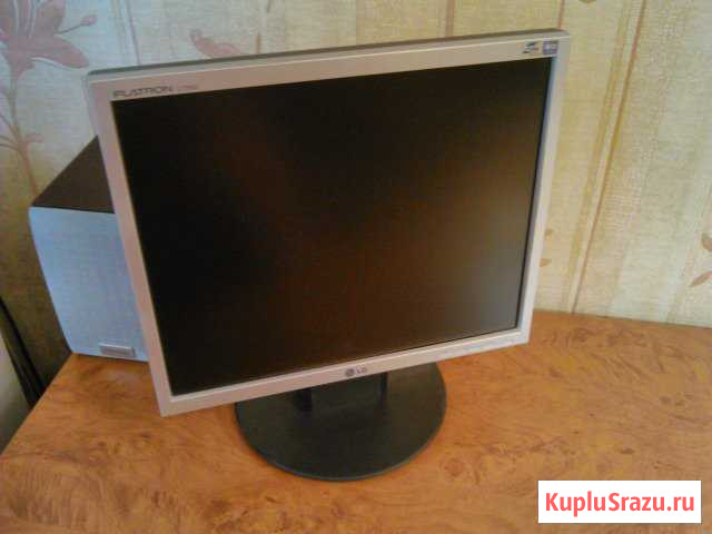 ЖК Монитор LG 17 Энгельс - изображение 1