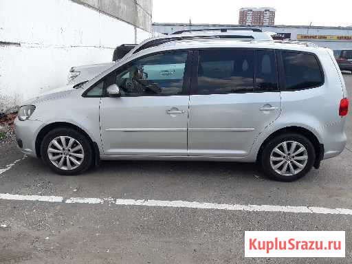 Volkswagen Touran 1.4 AMT, 2010, минивэн Павловский Посад - изображение 1