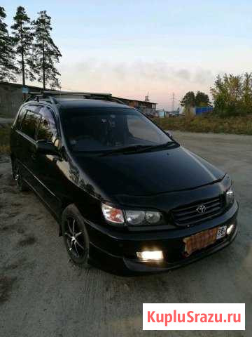 Toyota Ipsum 2.0 AT, 1998, минивэн Ангарск - изображение 1