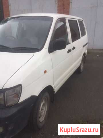 Toyota Town Ace 2.2 МТ, 1999, минивэн Снежинск - изображение 1