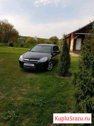 Opel Astra 1.6 МТ, 2011, седан Чернянка - изображение 1