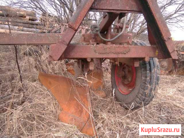 2х корпусный плуг Новый - изображение 1