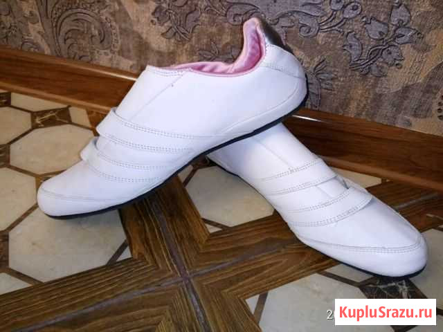 Новые кроссовки Nike кожаные 37/38 Краснодар - изображение 1