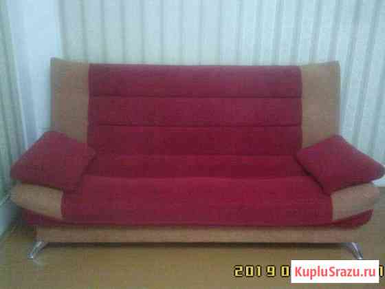 Продаю диван В кизилюрте Кизилюрт