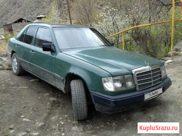 Mercedes-Benz W124 2.0 МТ, 1987, седан Ботлих - изображение 1