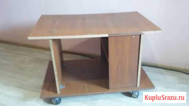 Столик на колесах, подставка под телевизор Биробиджан - изображение 1