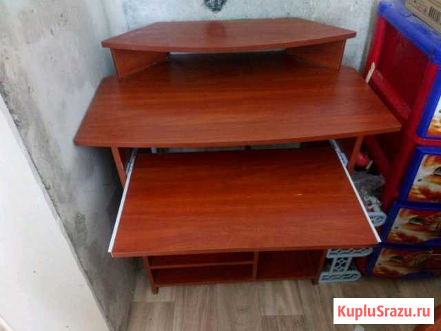 Компьютерный стол Благовещенск - изображение 1