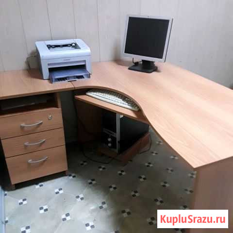 Компьютерный стол и кресло Ангарск - изображение 1