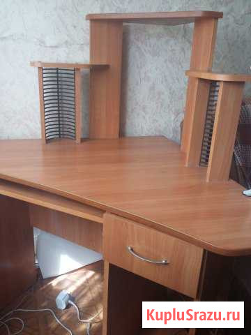 Продается компьютерный стол Иркутск - изображение 1
