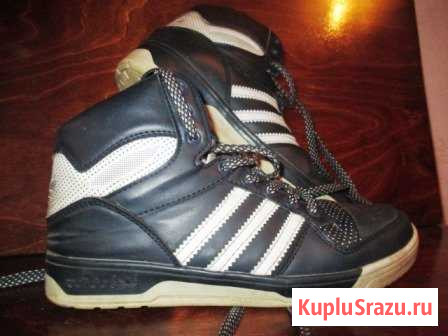 Кроссовки высокие adidas Индонезия Воркута - изображение 1