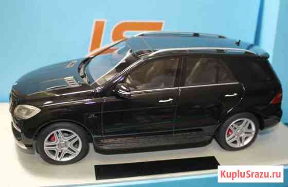 Масштабная модель 1:18 Mercedes ML63 AMG Севастополь