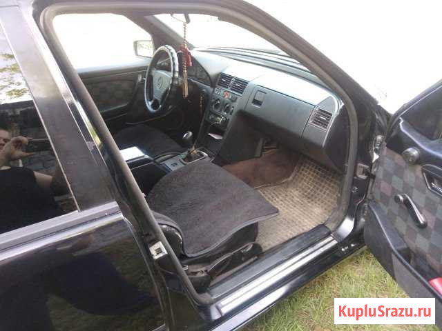 Mercedes-Benz C-класс 2.0 МТ, 1995, седан Алапаевск - изображение 1