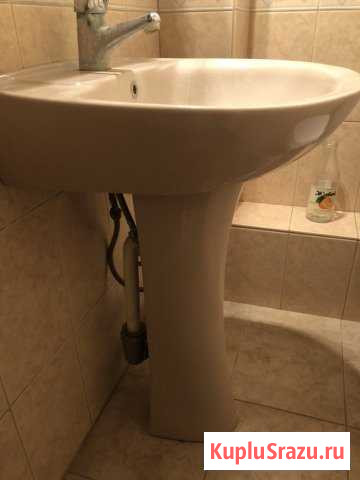 Продам б/у раковину с пьедесталом Коммунар - изображение 1
