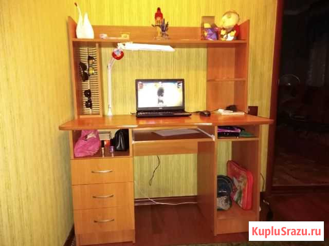 Продам компьютерный стол Алексеевка - изображение 1