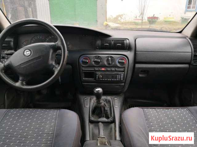 Opel Omega 2.0 МТ, 1997, универсал Усть-Донецкий - изображение 1