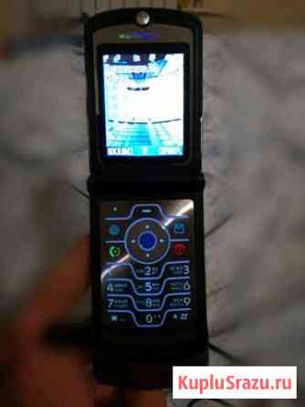 Motorola v3i Казань