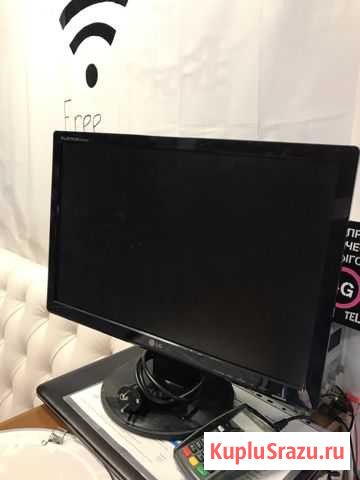 Монитор Lg 19 дюймов Петропавловск-Камчатский - изображение 1